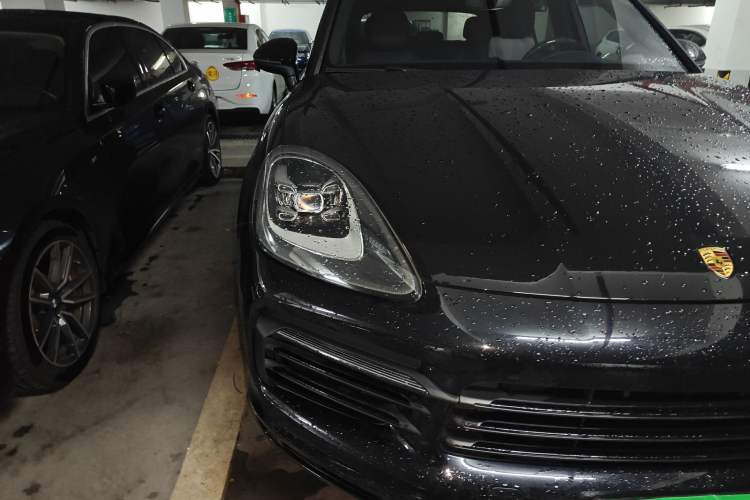Used Porsche Cayenne E-Hybrid 2020 Cayenne E-Hybrid 2.0T Right Front Headlight