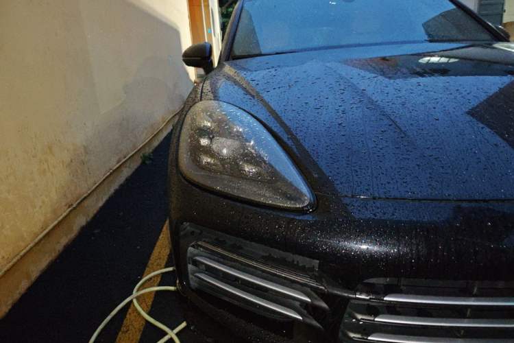 Used Porsche Cayenne E-Hybrid 2020 Cayenne E-Hybrid 2.0T Right Front Headlight
