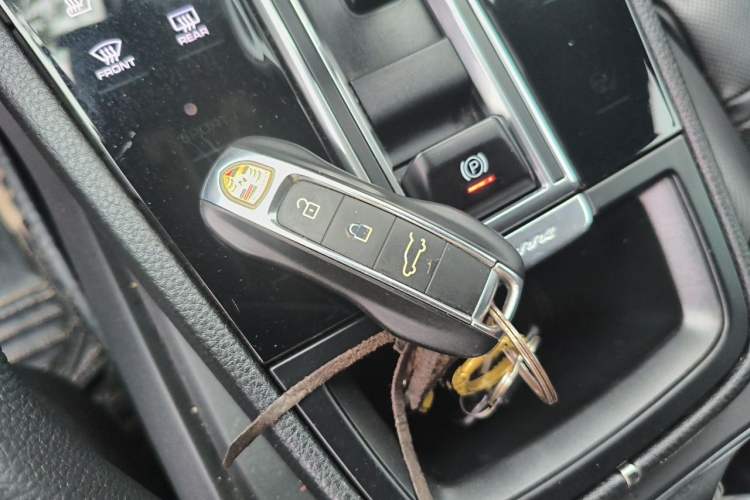Used Porsche Cayenne E-Hybrid 2020 Cayenne E-Hybrid 2.0T Vehicle Key