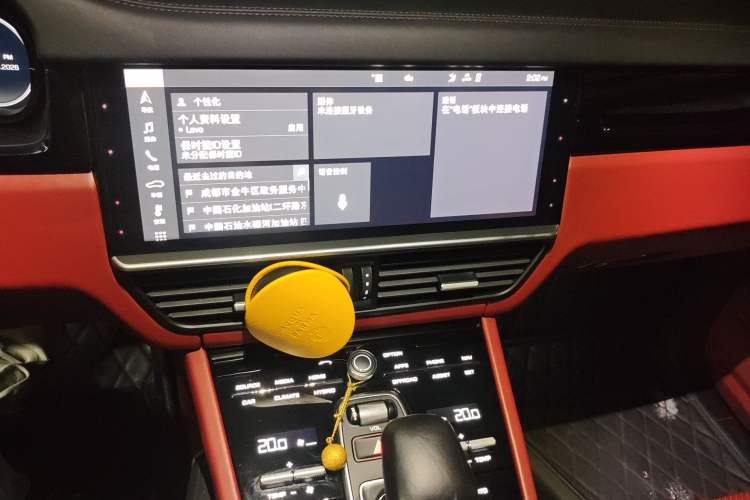 Used Porsche Cayenne E-Hybrid 2020 Cayenne E-Hybrid 2.0T Audio And AC Panel