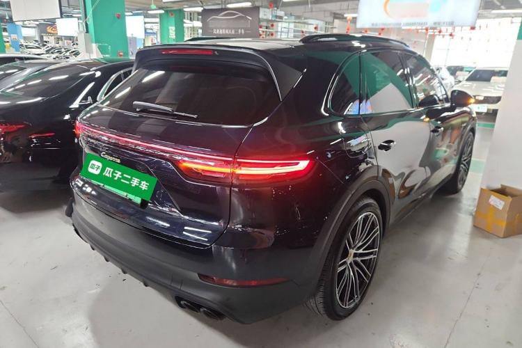Used Porsche Cayenne E-Hybrid 2020 Cayenne E-Hybrid 2.0T Exterior 5