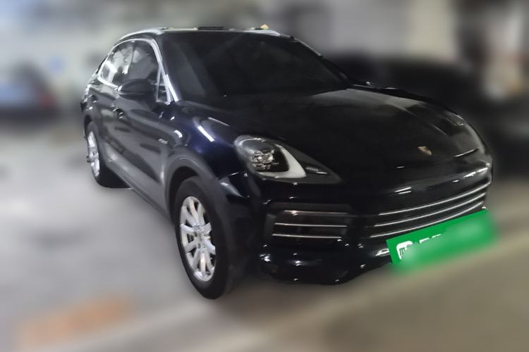 Used Porsche Cayenne E-Hybrid 2020 Cayenne E-Hybrid 2.0T Front Right 45 Deg