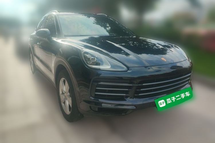 Used Porsche Cayenne E-Hybrid 2020 Cayenne E-Hybrid 2.0T Front Right 45 Deg