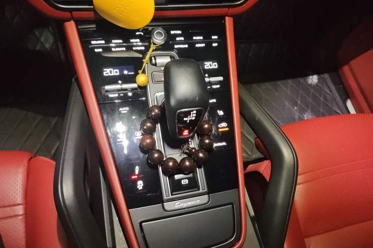 Used Porsche Cayenne E-Hybrid 2020 Cayenne E-Hybrid 2.0T Gear Lever