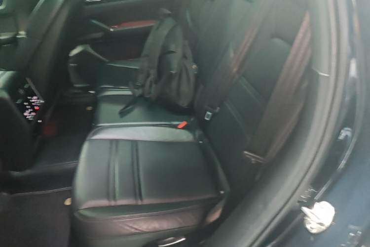 Used Porsche Cayenne E-Hybrid 2020 Cayenne E-Hybrid 2.0T Left Rear Seat
