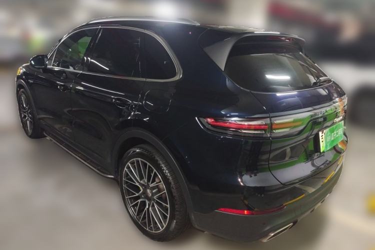 Used Porsche Cayenne E-Hybrid 2020 Cayenne E-Hybrid 2.0T Rear Left 45 Deg
