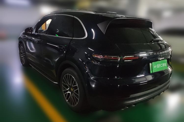 Used Porsche Cayenne E-Hybrid 2020 Cayenne E-Hybrid 2.0T Rear Left 45 Deg
