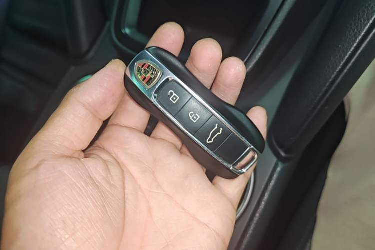 Used Porsche Cayenne E-Hybrid 2020 Cayenne E-Hybrid 2.0T Vehicle Key