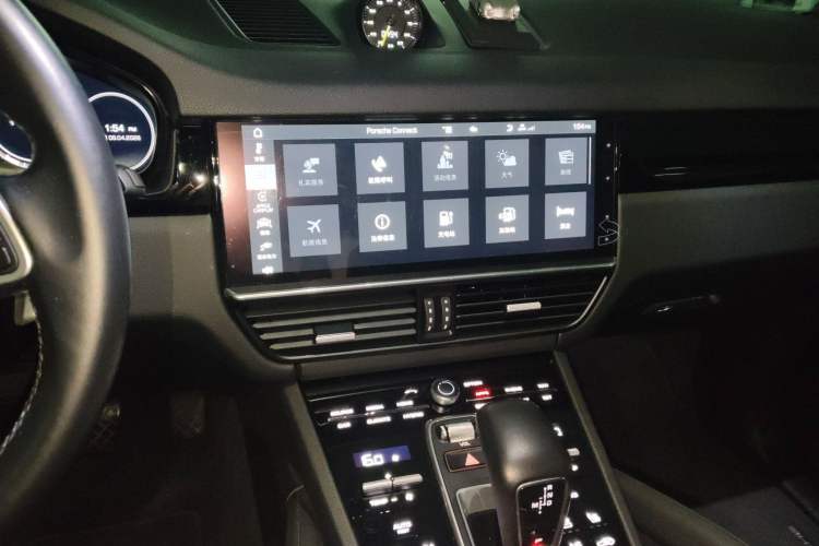 Used Porsche Cayenne E-Hybrid 2020 Cayenne E-Hybrid 2.0T Audio And AC Panel