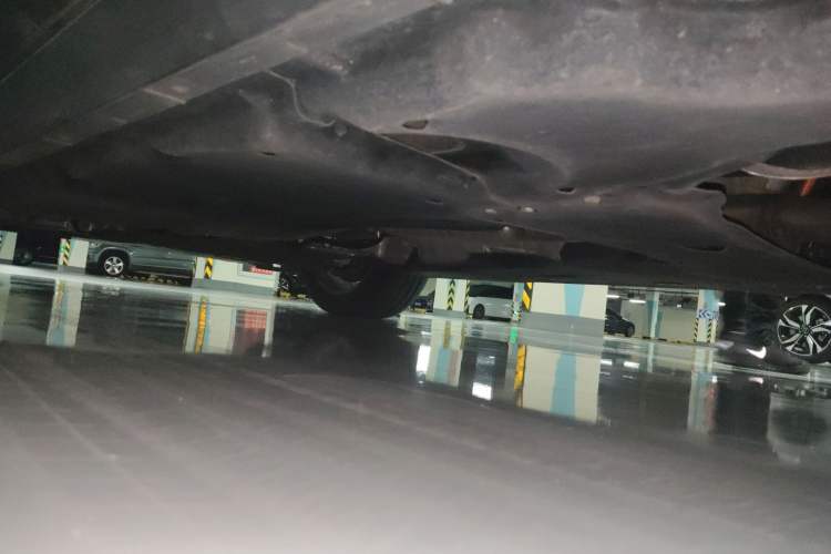 Used Porsche Cayenne E-Hybrid 2020 Cayenne E-Hybrid 2.0T Chassis Rear Left