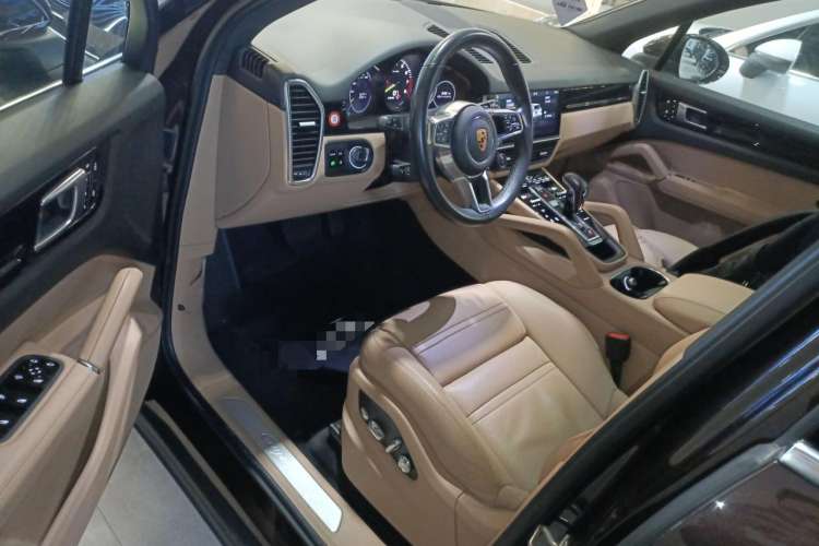 Used Porsche Cayenne E-Hybrid 2020 Cayenne E-Hybrid 2.0T Driver Seat
