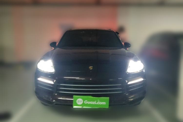 Used Porsche Cayenne E-Hybrid 2020 Cayenne E-Hybrid 2.0T Front