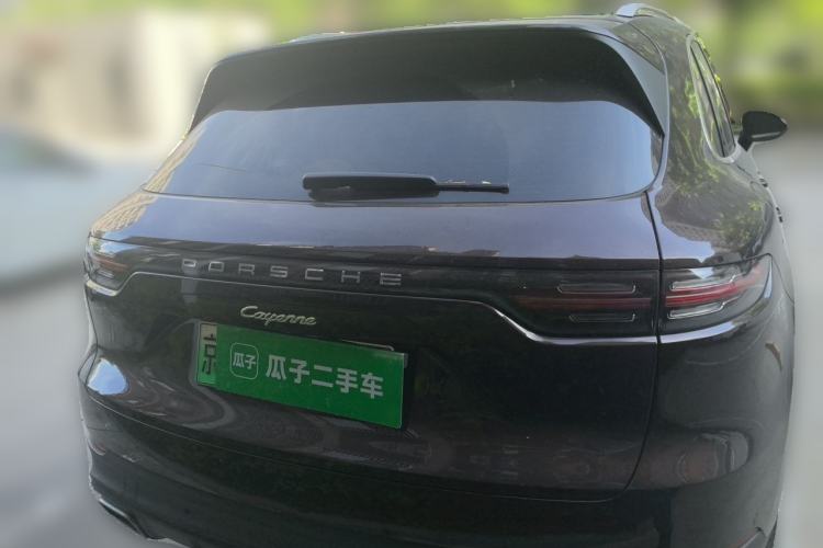 Used Porsche Cayenne E-Hybrid 2020 Cayenne E-Hybrid 2.0T Rear