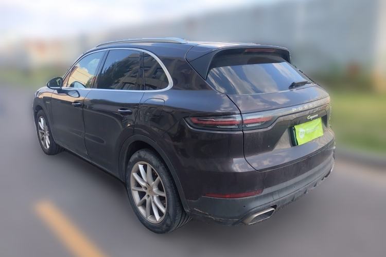 Used Porsche Cayenne E-Hybrid 2020 Cayenne E-Hybrid 2.0T Rear Left 45 Deg