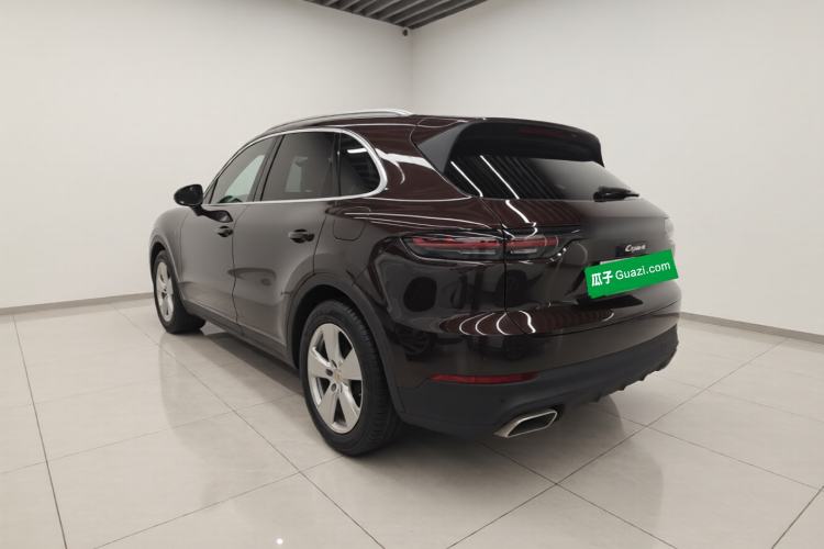 Used Porsche Cayenne E-Hybrid 2020 Cayenne E-Hybrid 2.0T Rear Left 45 Deg