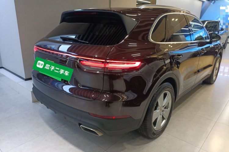 Used Porsche Cayenne E-Hybrid 2020 Cayenne E-Hybrid 2.0T Rear Right 45 Deg