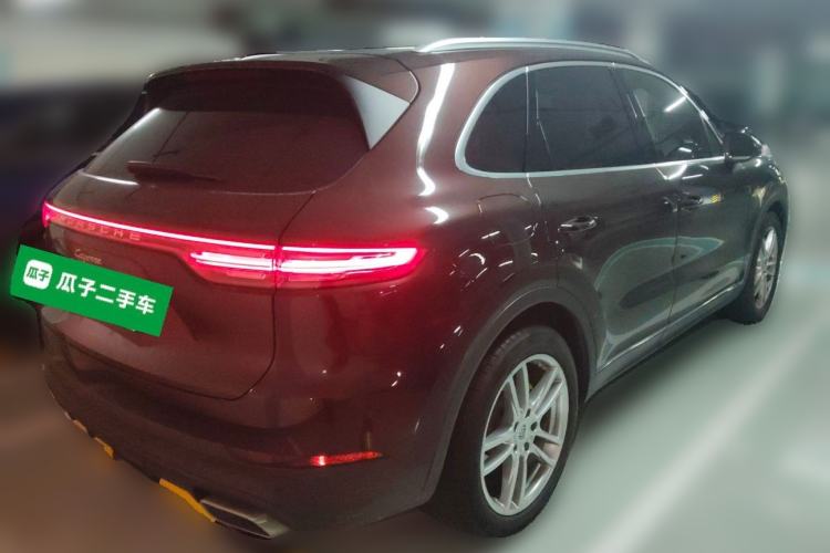 Used Porsche Cayenne E-Hybrid 2020 Cayenne E-Hybrid 2.0T Rear Right 45 Deg