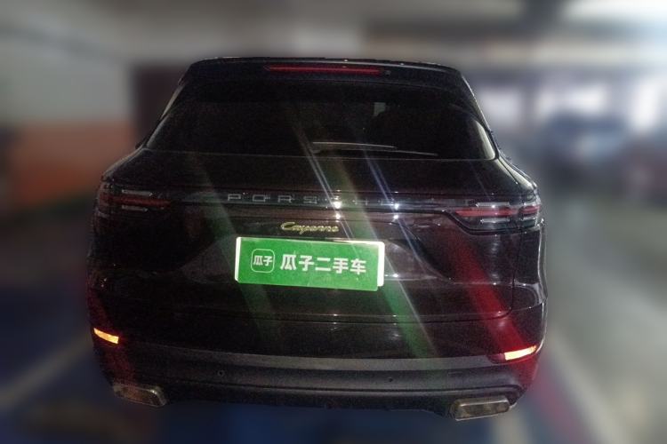 Used Porsche Cayenne E-Hybrid 2020 Cayenne E-Hybrid 2.0T Rear