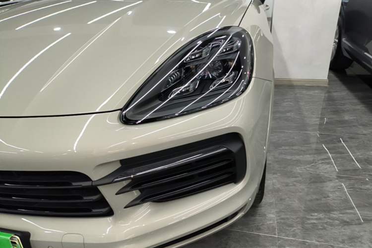 Used Porsche Cayenne E-Hybrid 2020 Cayenne E-Hybrid 2.0T Left Front Headlight