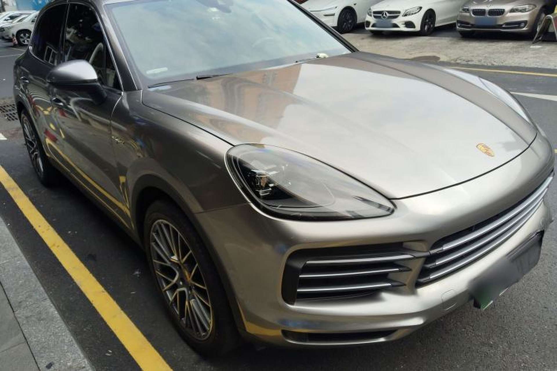 Used Porsche Cayenne E-Hybrid 2020 Cayenne E-Hybrid 2.0T Exterior 1