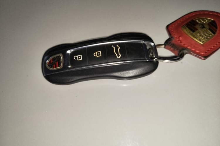 Used Porsche Cayenne E-Hybrid 2020 Cayenne E-Hybrid 2.0T Vehicle Key