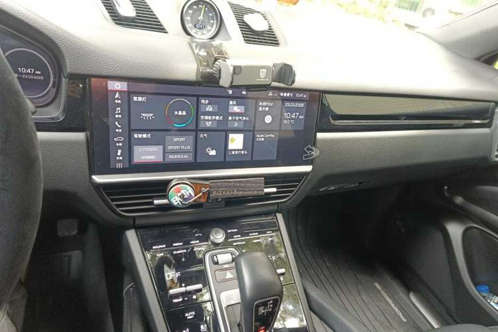 Used Porsche Cayenne E-Hybrid 2020 Cayenne E-Hybrid Coupé 2.0T Audio And AC Panel