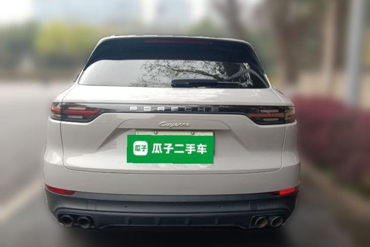 Used Porsche Cayenne E-Hybrid 2020 Cayenne E-Hybrid 2.0T Rear