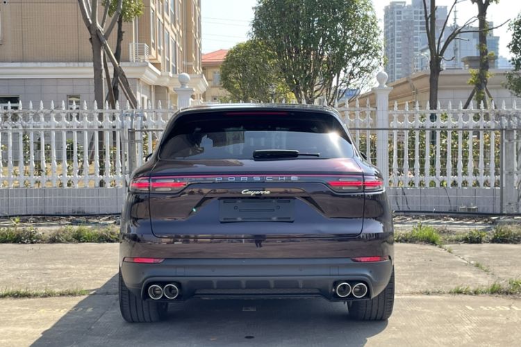 Used Porsche Cayenne E-Hybrid 2020 Cayenne E-Hybrid 2.0T Exterior 3