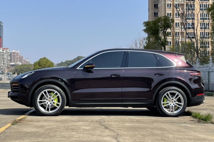 Used Porsche Cayenne E-Hybrid 2020 Cayenne E-Hybrid 2.0T Exterior 5