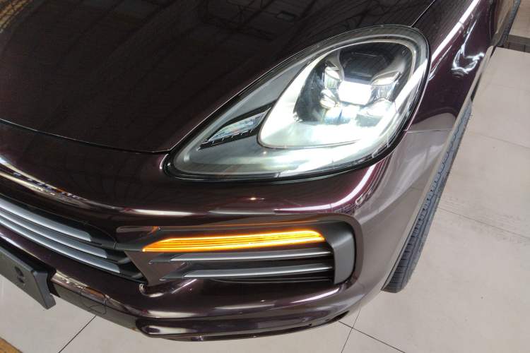 Used Porsche Cayenne E-Hybrid 2020 Cayenne E-Hybrid 2.0T Left Front Headlight