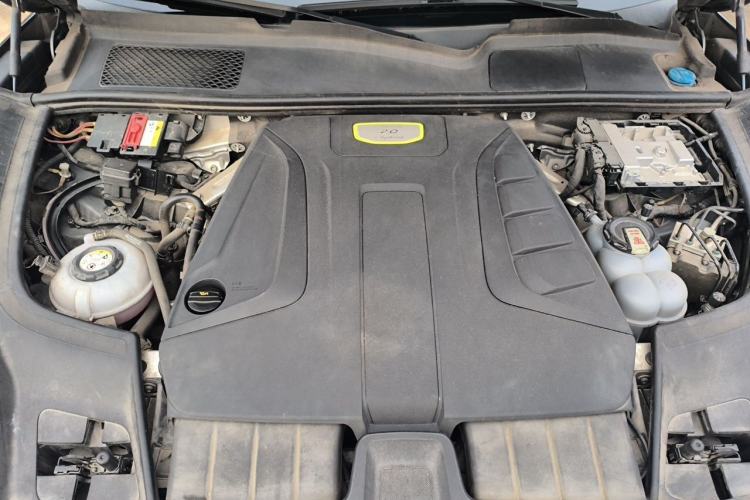 Used Porsche Cayenne E-Hybrid 2020 Cayenne E-Hybrid 2.0T Engine Bay