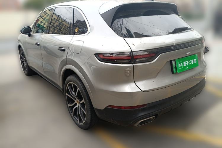Used Porsche Cayenne E-Hybrid 2020 Cayenne E-Hybrid 2.0T Rear Left 45 Deg