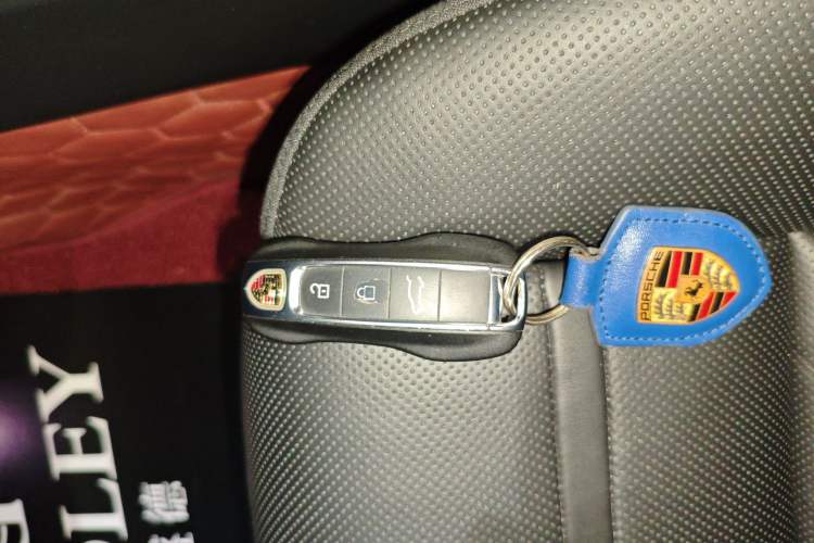 Used Porsche Cayenne E-Hybrid 2020 Cayenne E-Hybrid 2.0T Vehicle Key