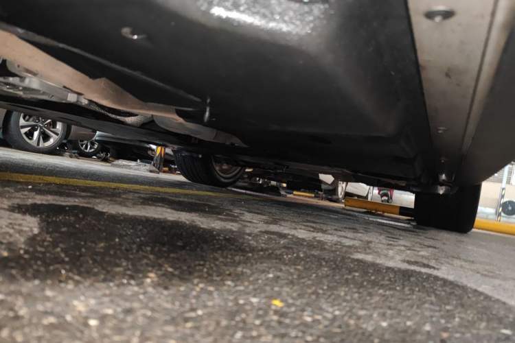 Used Porsche Cayenne E-Hybrid 2020 Cayenne E-Hybrid 2.0T Chassis Front Left