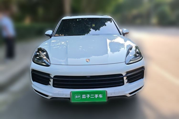 Used Porsche Cayenne E-Hybrid 2020 Cayenne E-Hybrid 2.0T Front