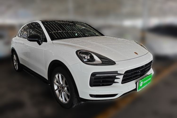 Used Porsche Cayenne E-Hybrid 2020 Cayenne E-Hybrid 2.0T Front Right 45 Deg