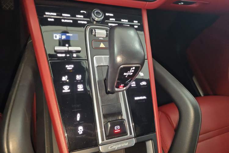 Used Porsche Cayenne E-Hybrid 2020 Cayenne E-Hybrid 2.0T Gear Lever