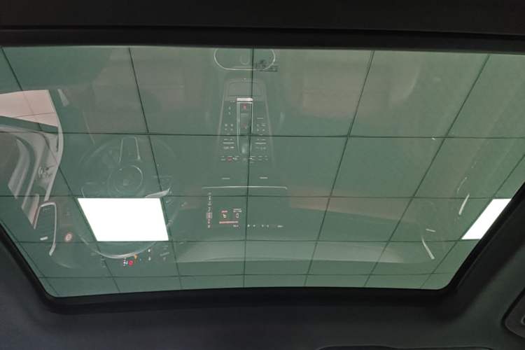 Used Porsche Cayenne E-Hybrid 2020 Cayenne E-Hybrid 2.0T Headliner