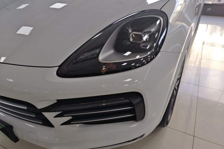 Used Porsche Cayenne E-Hybrid 2020 Cayenne E-Hybrid 2.0T Left Front Headlight