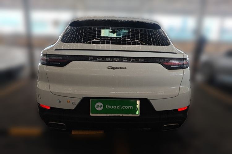 Used Porsche Cayenne E-Hybrid 2020 Cayenne E-Hybrid 2.0T Rear