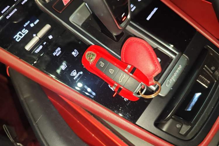 Used Porsche Cayenne E-Hybrid 2020 Cayenne E-Hybrid Coupé 2.0T Vehicle Key