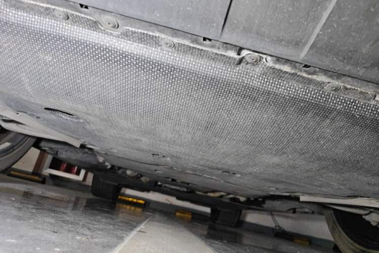 Used Porsche Cayenne E-Hybrid  Chassis Front