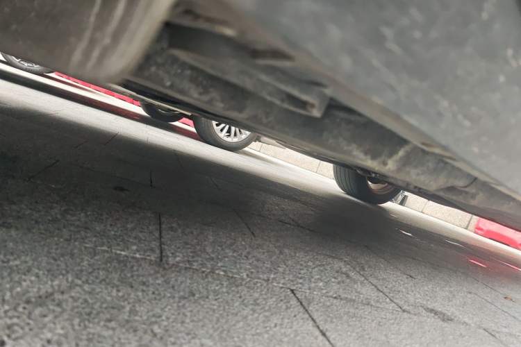 Used Porsche Cayenne E-Hybrid 2021 Cayenne E-Hybrid 2.0T Chassis Rear Right