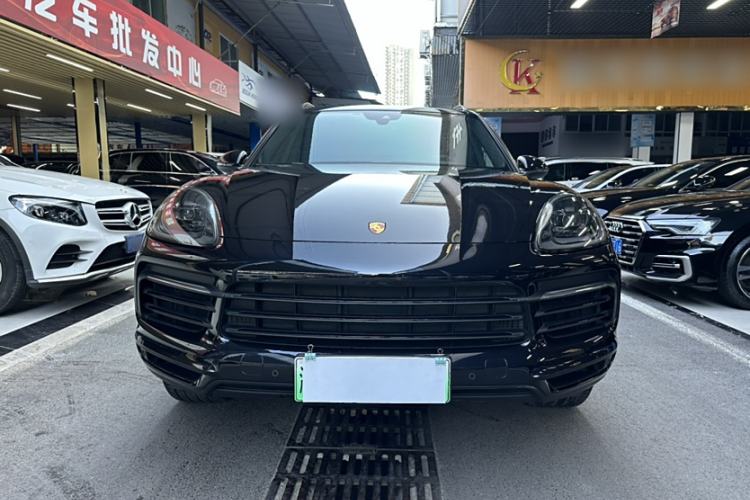 Used Porsche Cayenne E-Hybrid 2021 Cayenne E-Hybrid 2.0T Exterior 2