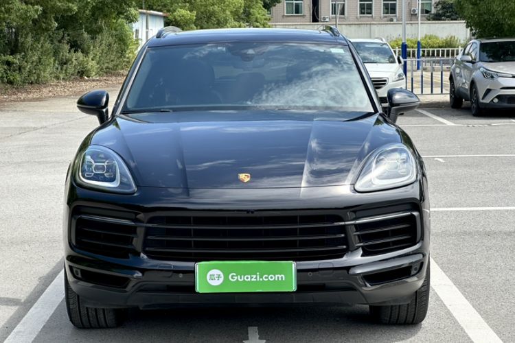 Used Porsche Cayenne E-Hybrid 2021 Cayenne E-Hybrid 2.0T Exterior 3