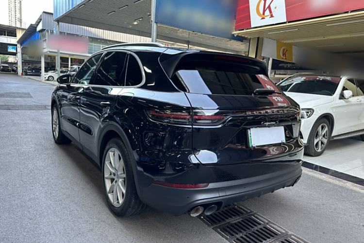 Used Porsche Cayenne E-Hybrid 2021 Cayenne E-Hybrid 2.0T Exterior 6