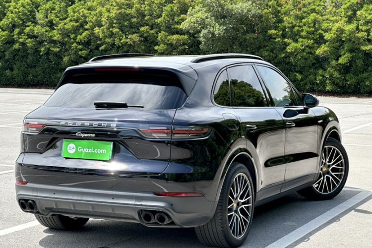 Used Porsche Cayenne E-Hybrid 2021 Cayenne E-Hybrid 2.0T Exterior 8