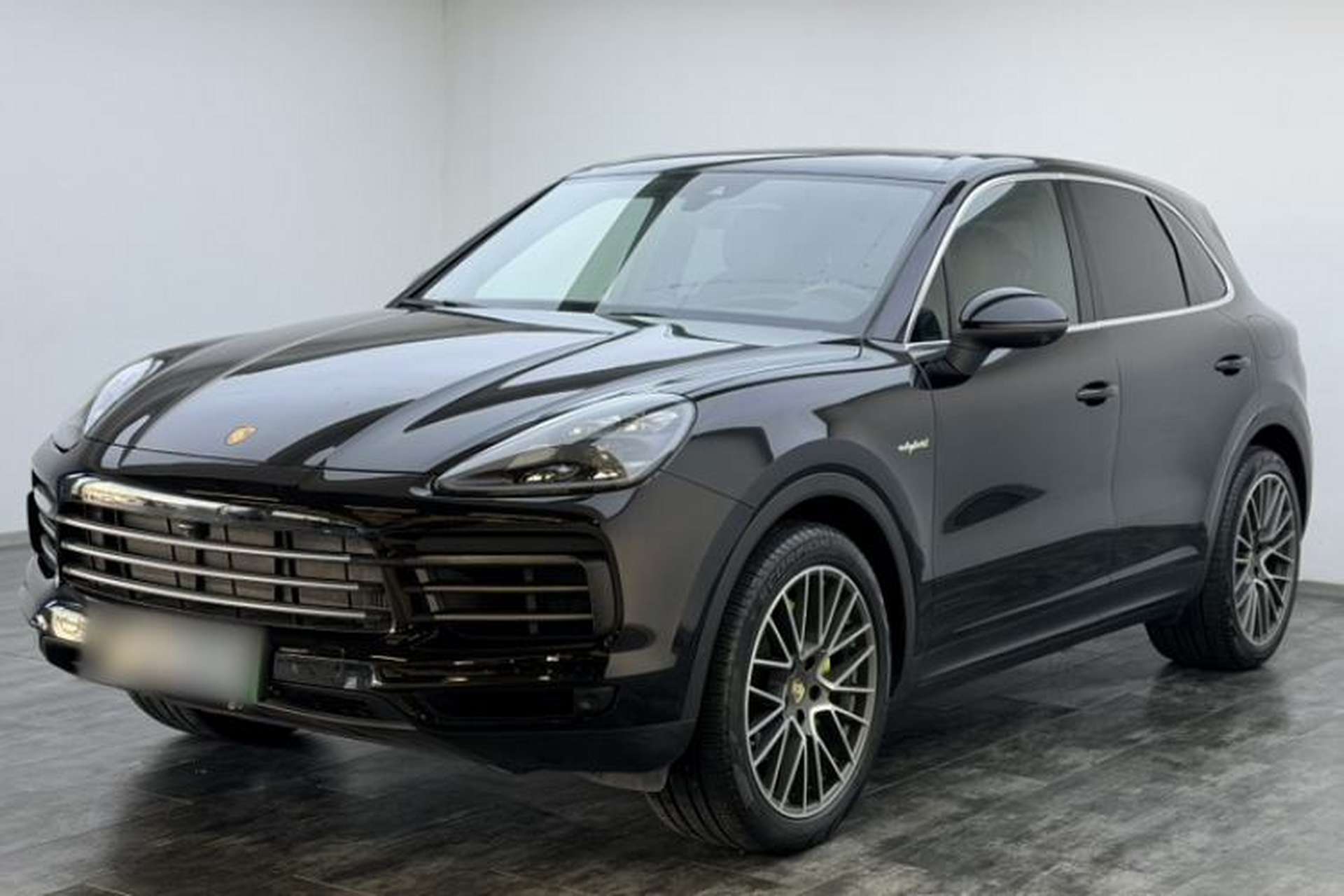 Used Porsche Cayenne E-Hybrid 2021 Cayenne E-Hybrid 2.0T Front Left 45 Deg