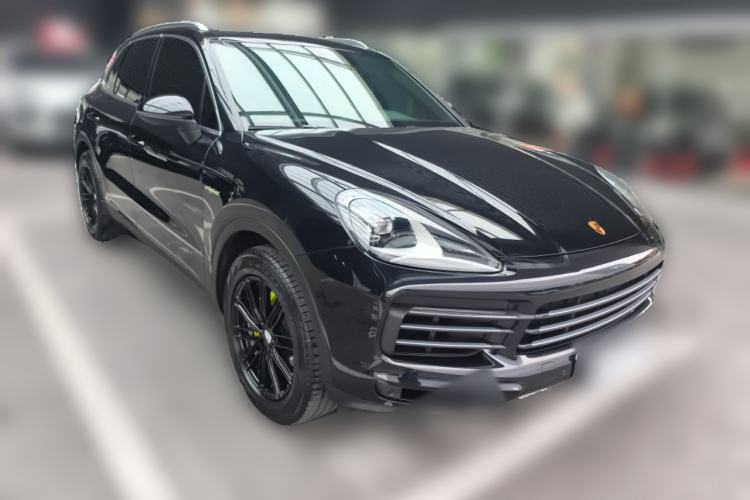 Used Porsche Cayenne E-Hybrid 2021 Cayenne E-Hybrid 2.0T Front Right 45 Deg