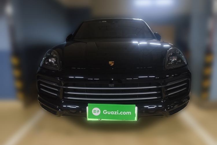 Used Porsche Cayenne E-Hybrid 2021 Cayenne E-Hybrid 2.0T Front